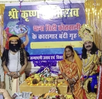 श्री कृष्ण लीला में कंस की दमदार भूमिका में – डॉ. पुरुषोत्तम चंद्राकर