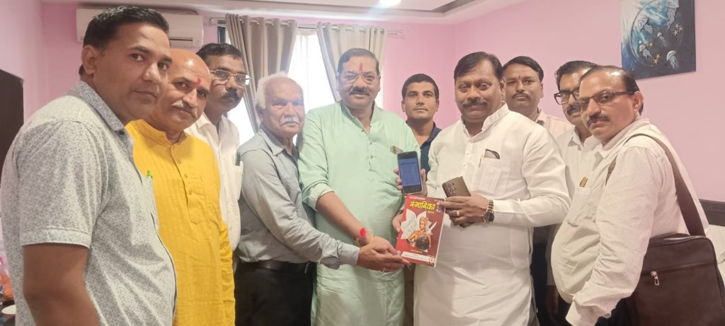 लोधी समाज के राष्ट्रीय अध्यक्ष विपिन वर्मा पहुंचे रायपुर, स्व. उत्तम वर्मा के परिवार से की मुलाकात